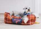 Touchdog Â® 'Archi-Checked' Designer Plaid Oval Dog Bed